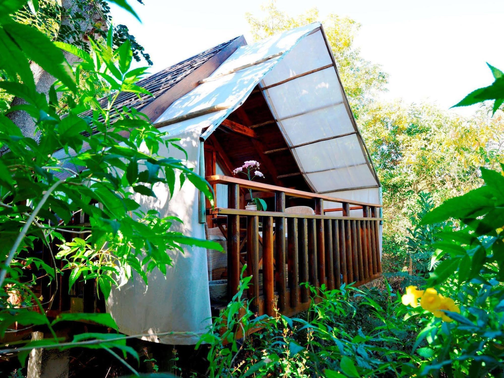 Lodge Roche Tamarin & Spa Saint-Denis Exterior photo